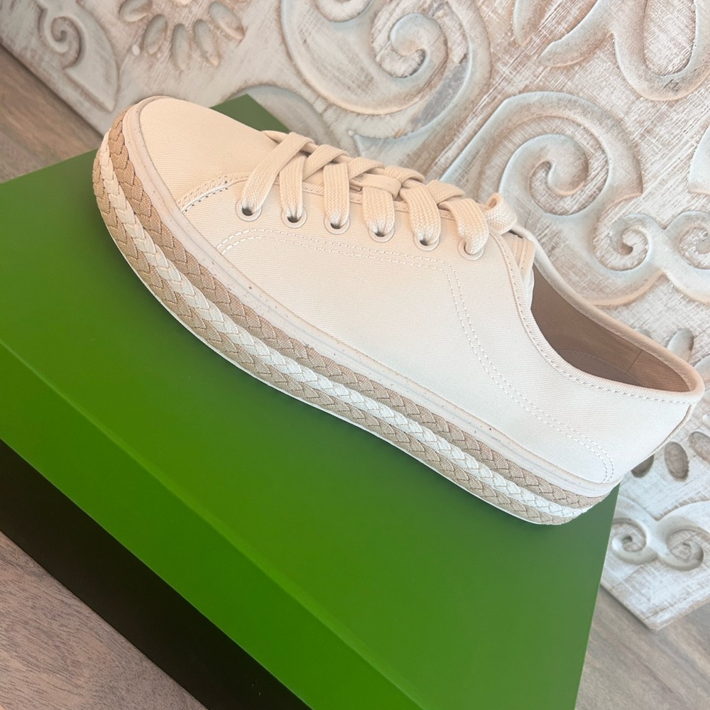 NIB Kate Spade Taylor Cream Canvas Sneakers 9